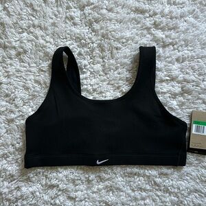 Nike Sports Bra - Black